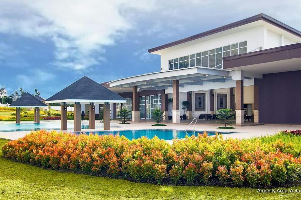 Wind Residences By Smco Tagaytay City Zewnętrze zdjęcie